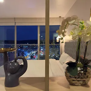 Espectacular Vista La Carolina - One Apartment