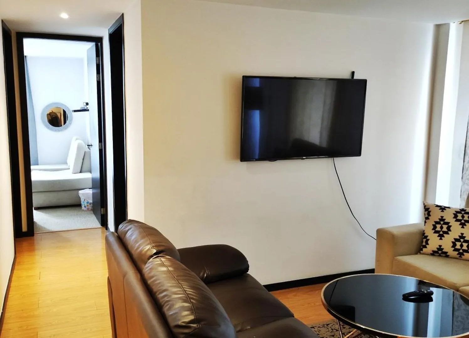 Coliving Ecuador Apartamentos Sector Swiss Hotel Quito Ecuador