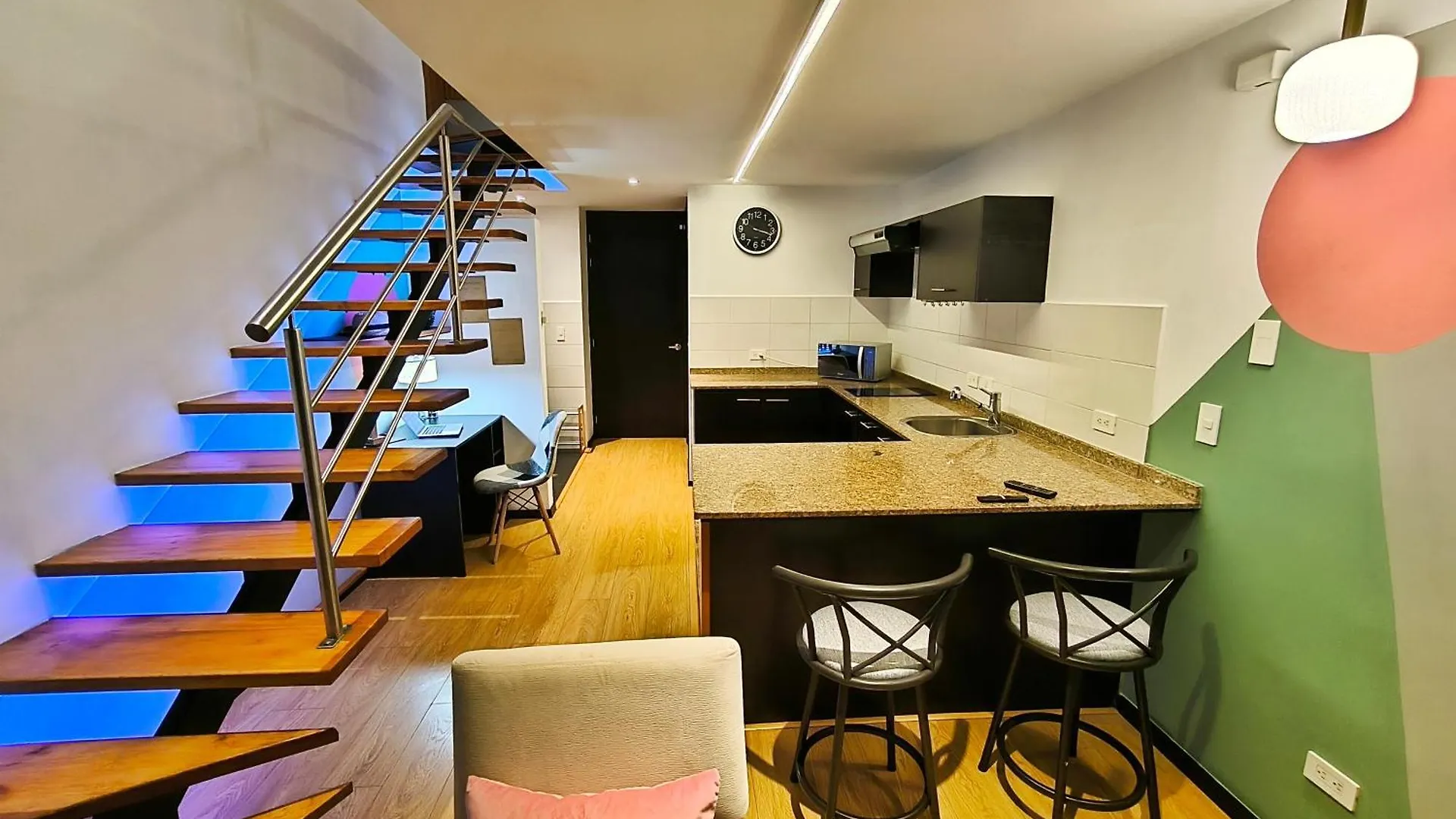 Coliving Ecuador Apartamentos Sector Swiss Hotel Quito Apartment