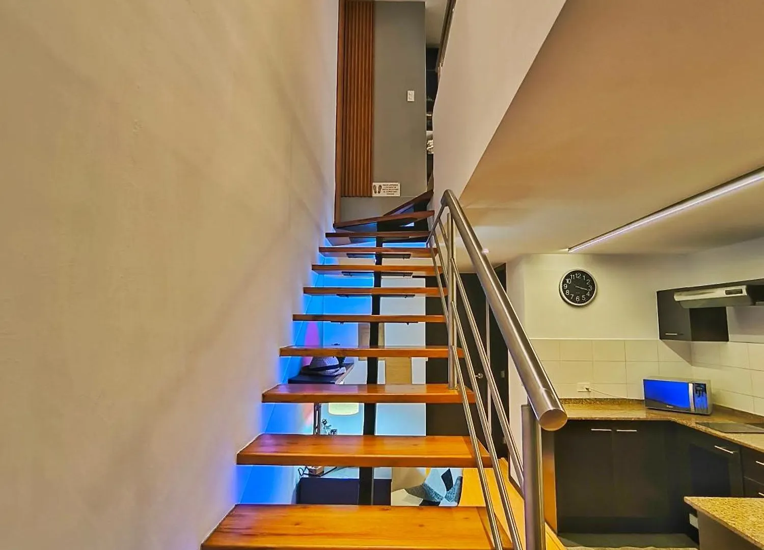 アパート Coliving Ecuador Apartamentos Sector Swiss Hotel キト エクアドル